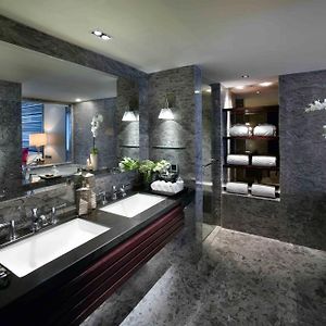 Suite urban dua-kamar tidur